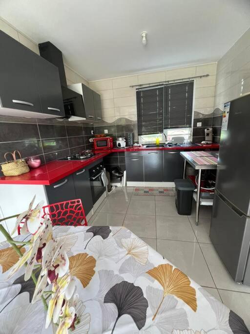 Paisible Studio Cosy Saint-Louis Exterior photo